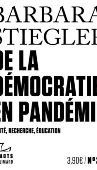 Couverture du livre DE LA DEMOCRATIE EN PANDEMIE - SANTE