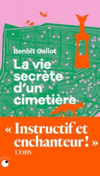 Couverture du livre LA VIE SECRETE D'UN CIMETIERE