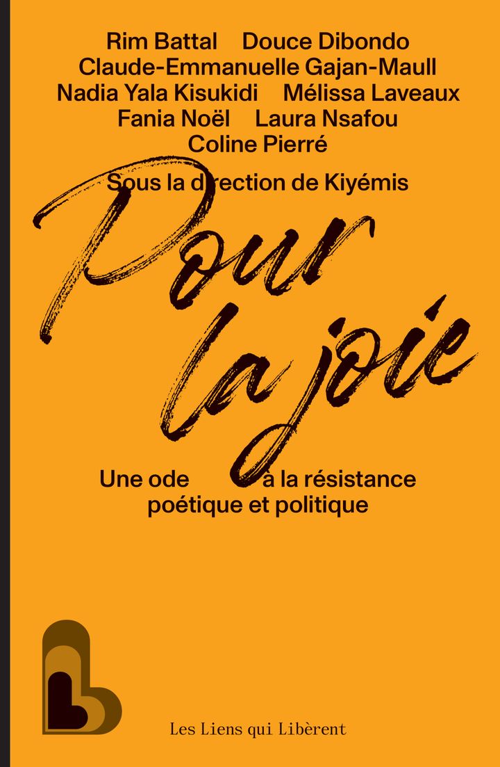 Couverture du livre POUR LA JOIE - UNE ODE A LA RESISTANCE POETIQUE ET POLITIQUE